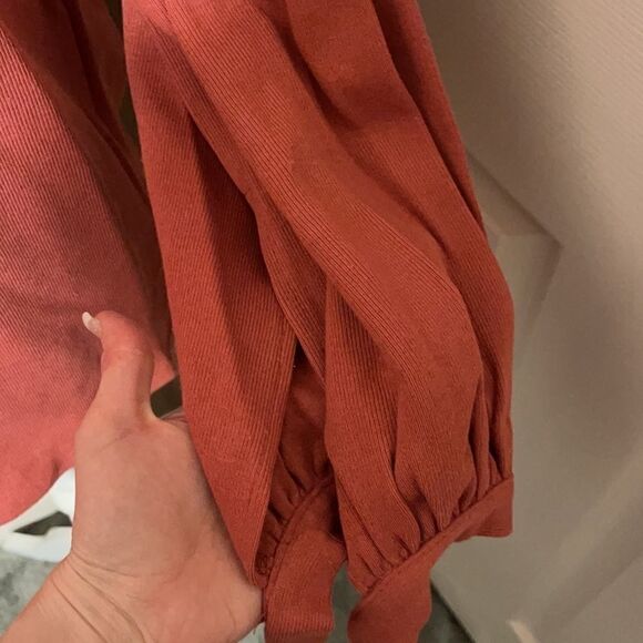 Sage The Label balloon  Long Sleeve Sweater NWT Small - Picture 5 of 14